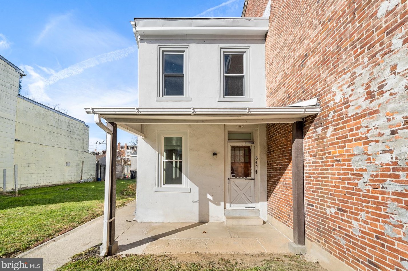 645 Kohn St, Norristown, PA 19401-3753