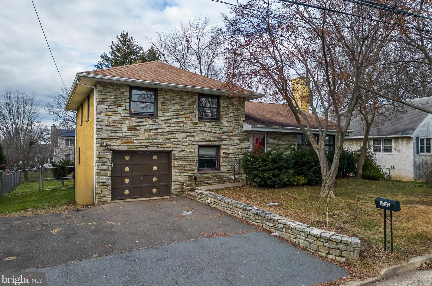 1932 Lukens Ave, Willow Grove, PA 19090