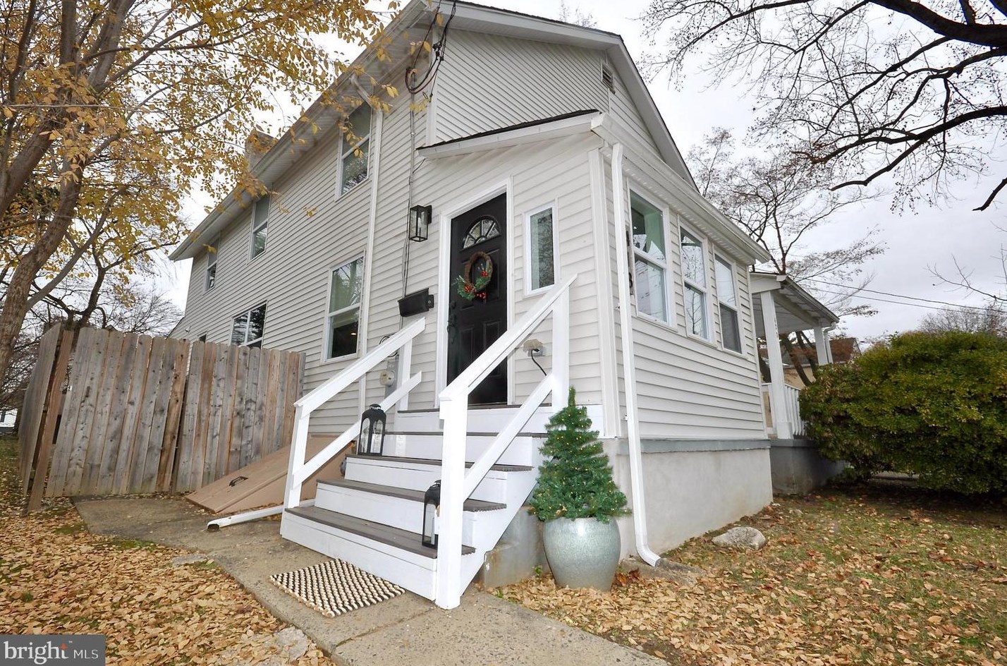 418 Cadwalader Ave, Melrose Park, PA 19027