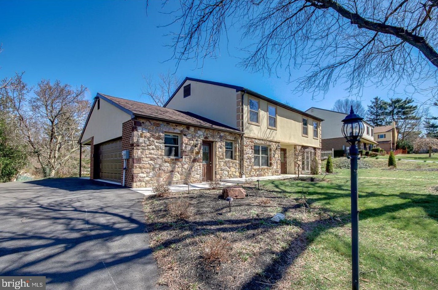 279 Betsy Rd, Huntingdon Valley, PA 19006