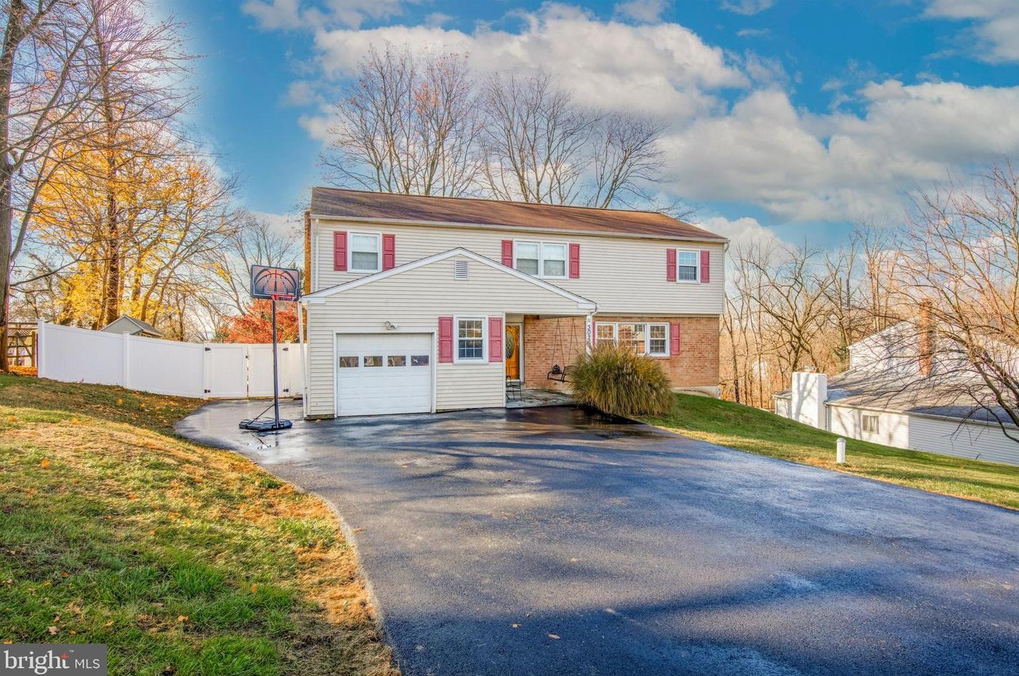 3026 Appledale Rd, Norristown, PA 19403-1702
