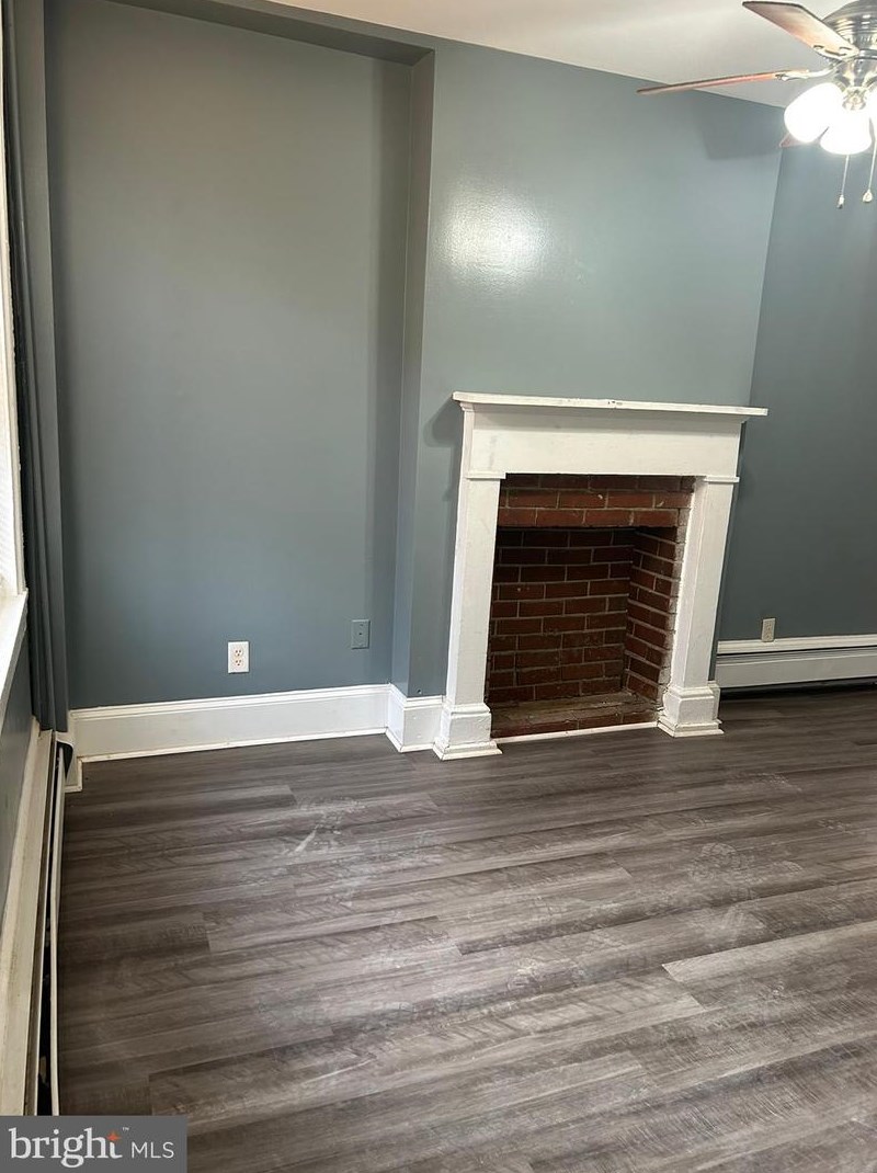 807 Smith St, Norristown, PA 19401-4048