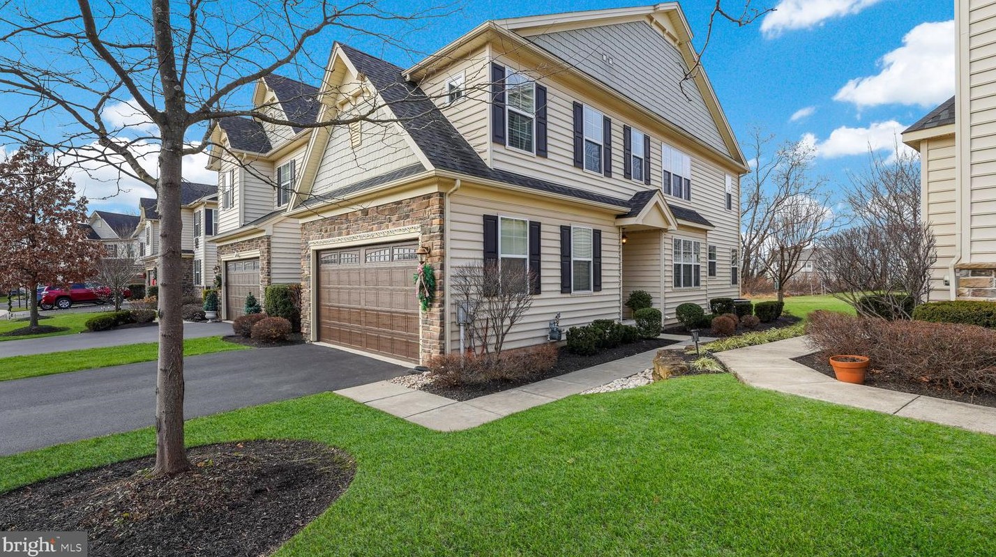 329 Newbury Ct, North Wales, PA 19454