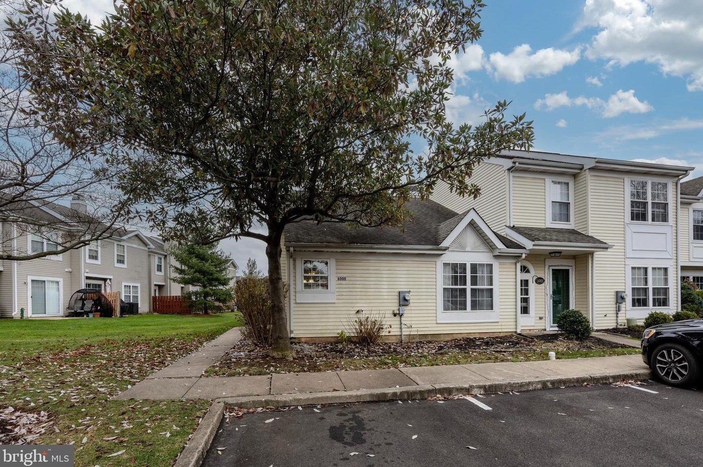 6000 Rolling Hl Dr, North Wales PA 19454-3756 exterior