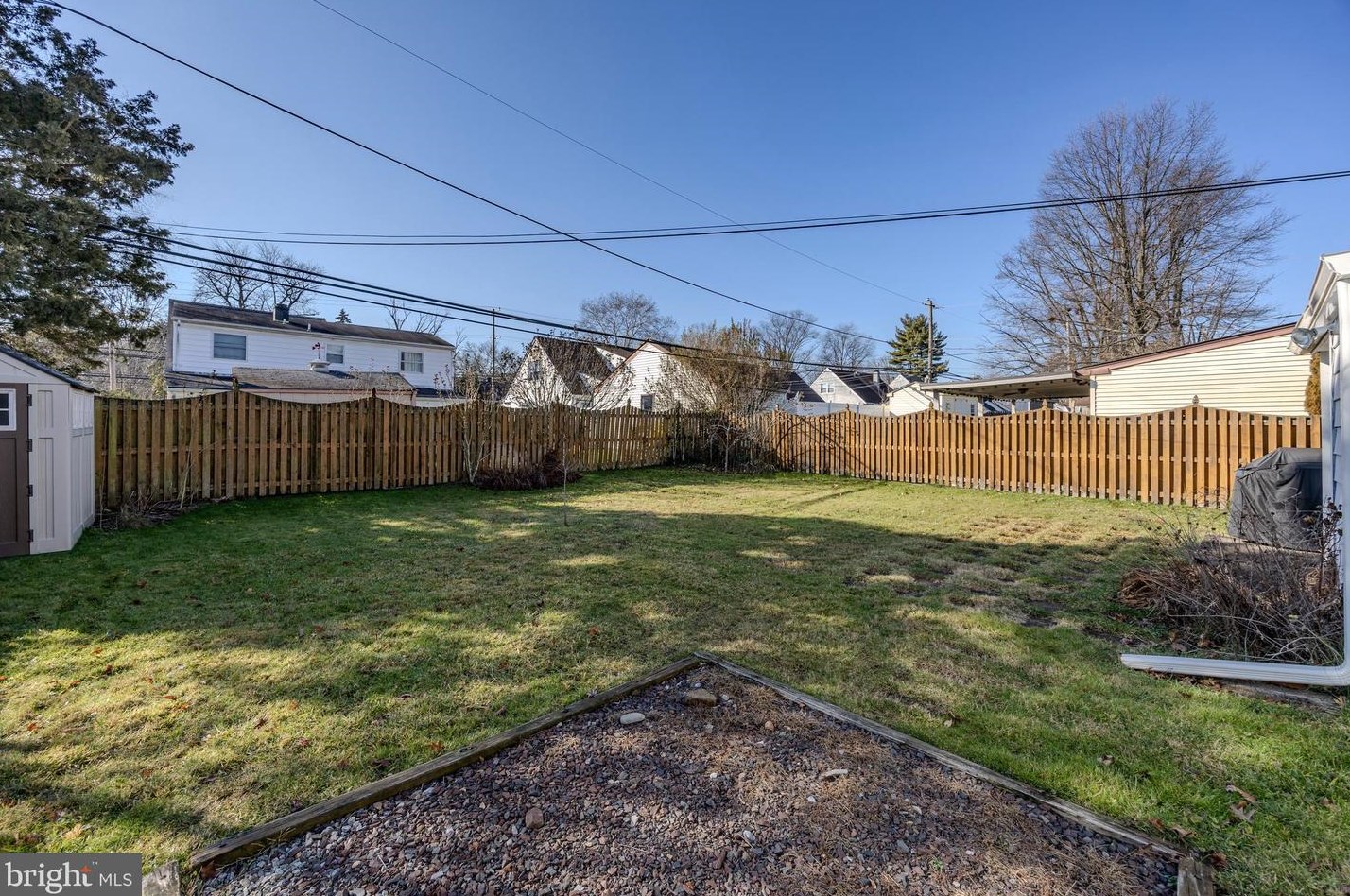14 Oxford Cir, Norristown PA  19403-2939 exterior