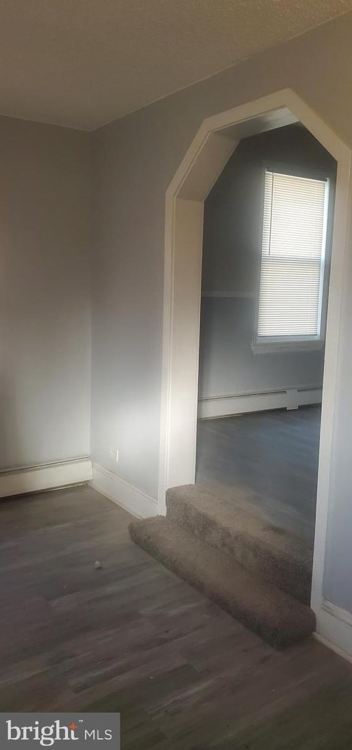 27 E Glenside Ave #apt 1, Ardsley, PA 19038