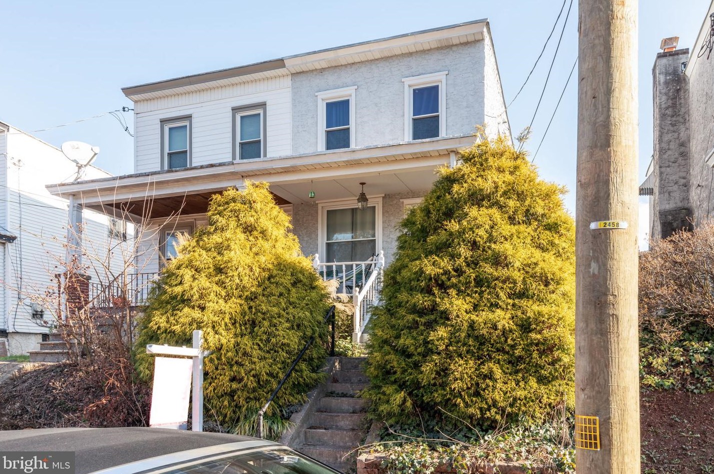 164 Roland St, Pottstown PA  19464-5838 exterior