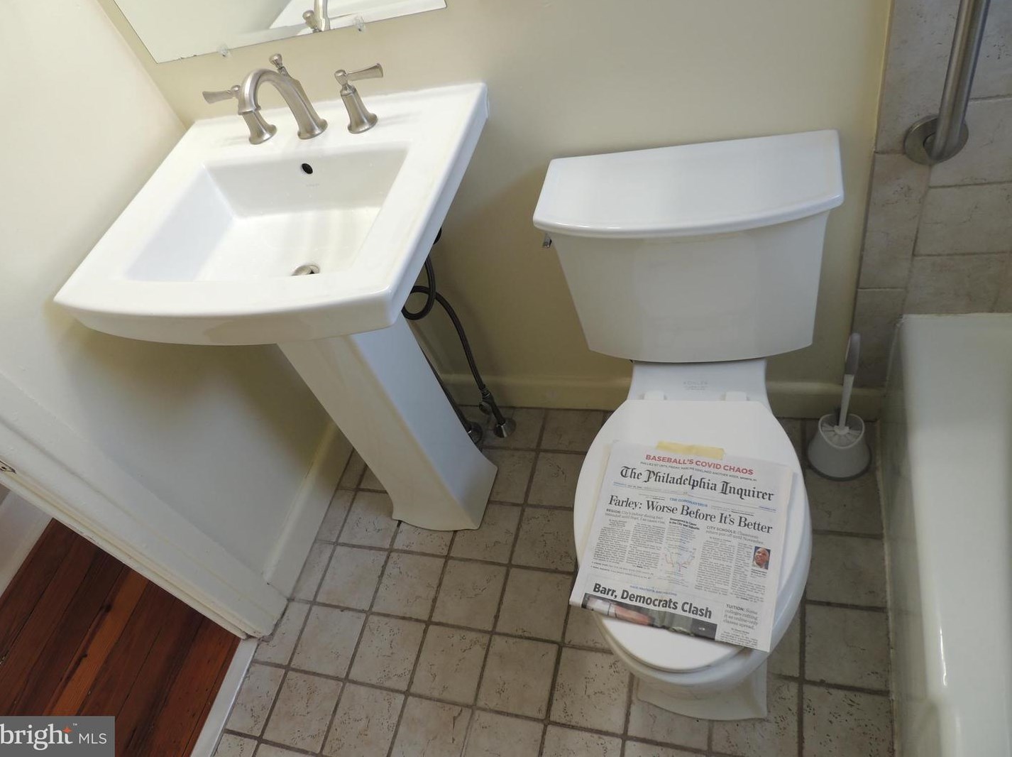 164 Roland St, Pottstown PA  19464-5838 exterior