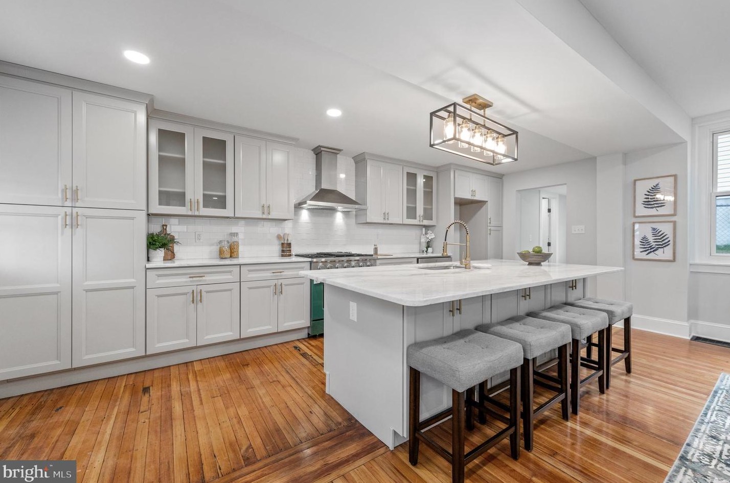 708 Green St, Norristown, PA 19401-3910