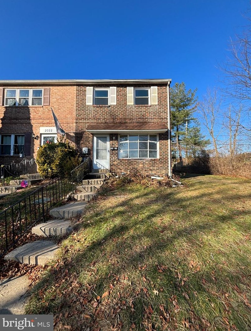 2024 Bayless Pl, Norristown, PA 19403-1471