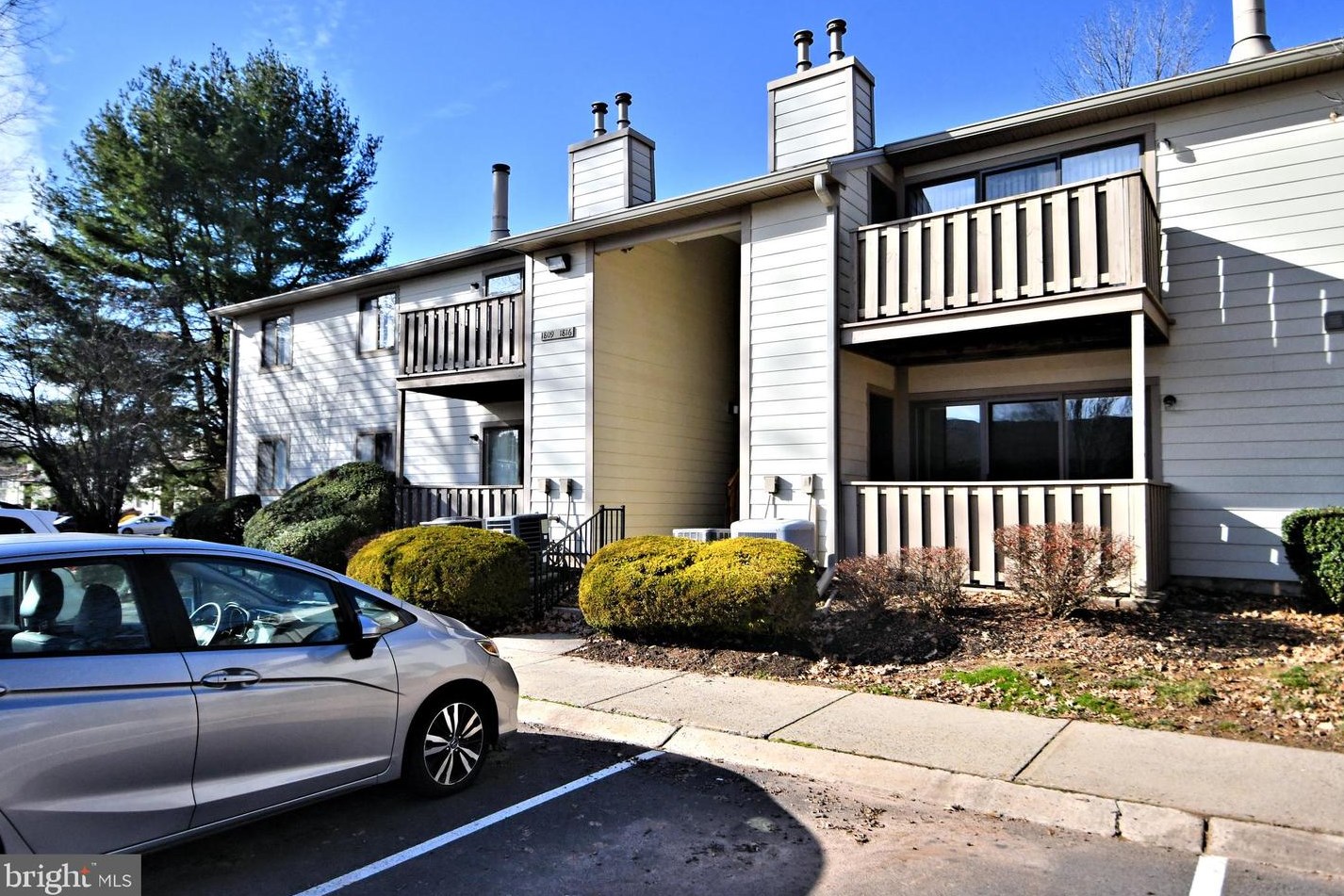 1811 Jefferson Ct, North Wales, PA 19454