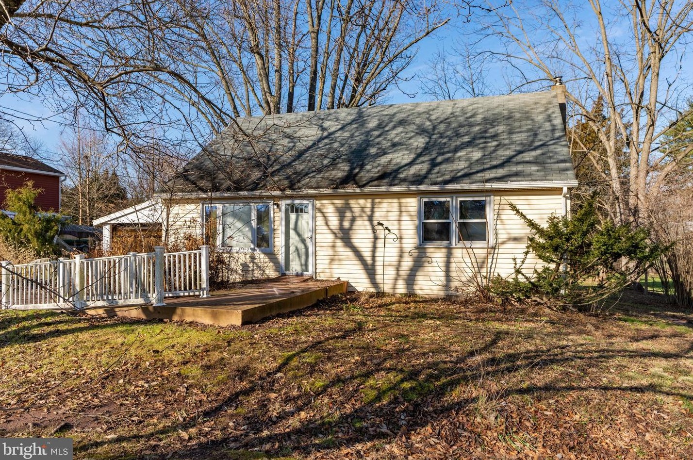 937 Lucon Rd, Collegeville, PA 19473