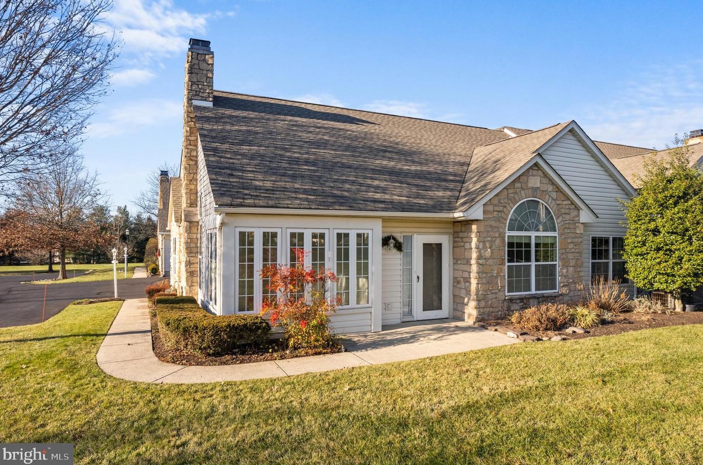 12 Clifton Ct, Souderton, PA 18964-1796