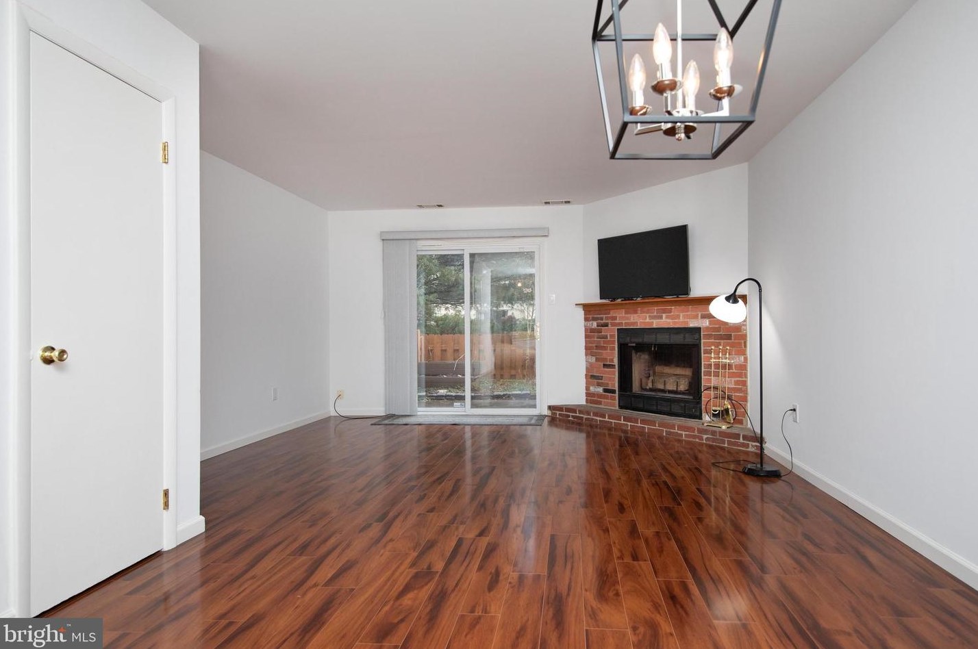 33 Ash Stoker Ln, Horsham, PA 19044-1931