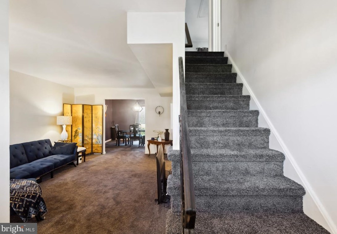 104 Grant Rd, Lansdale, PA 19446