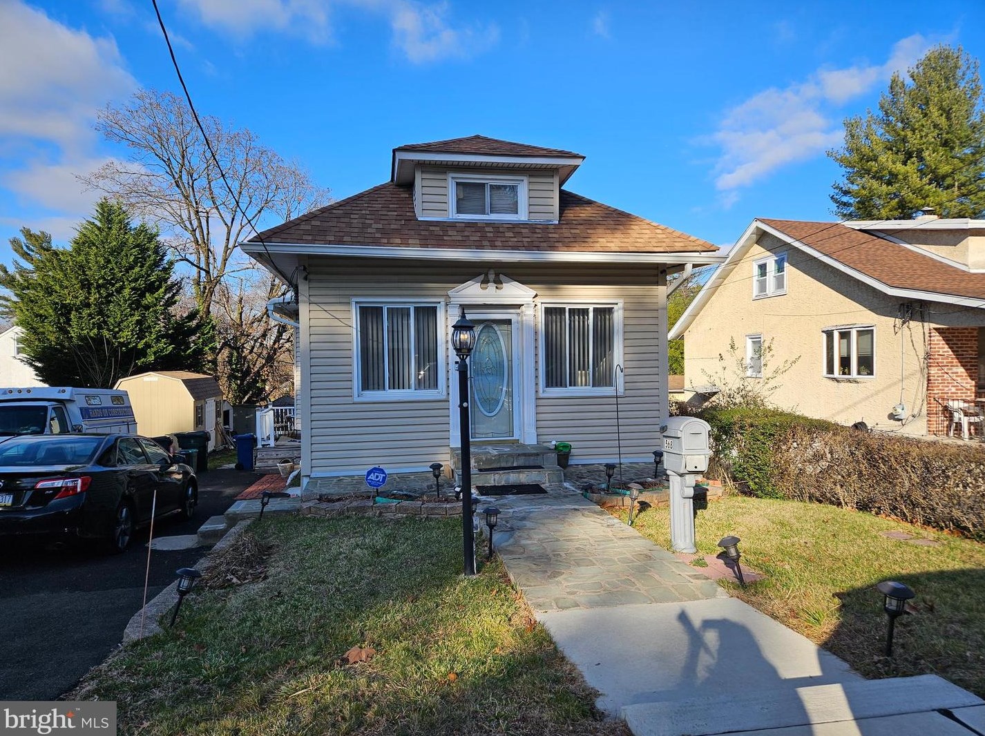 568 N Tyson Ave, Ardsley, PA 19038