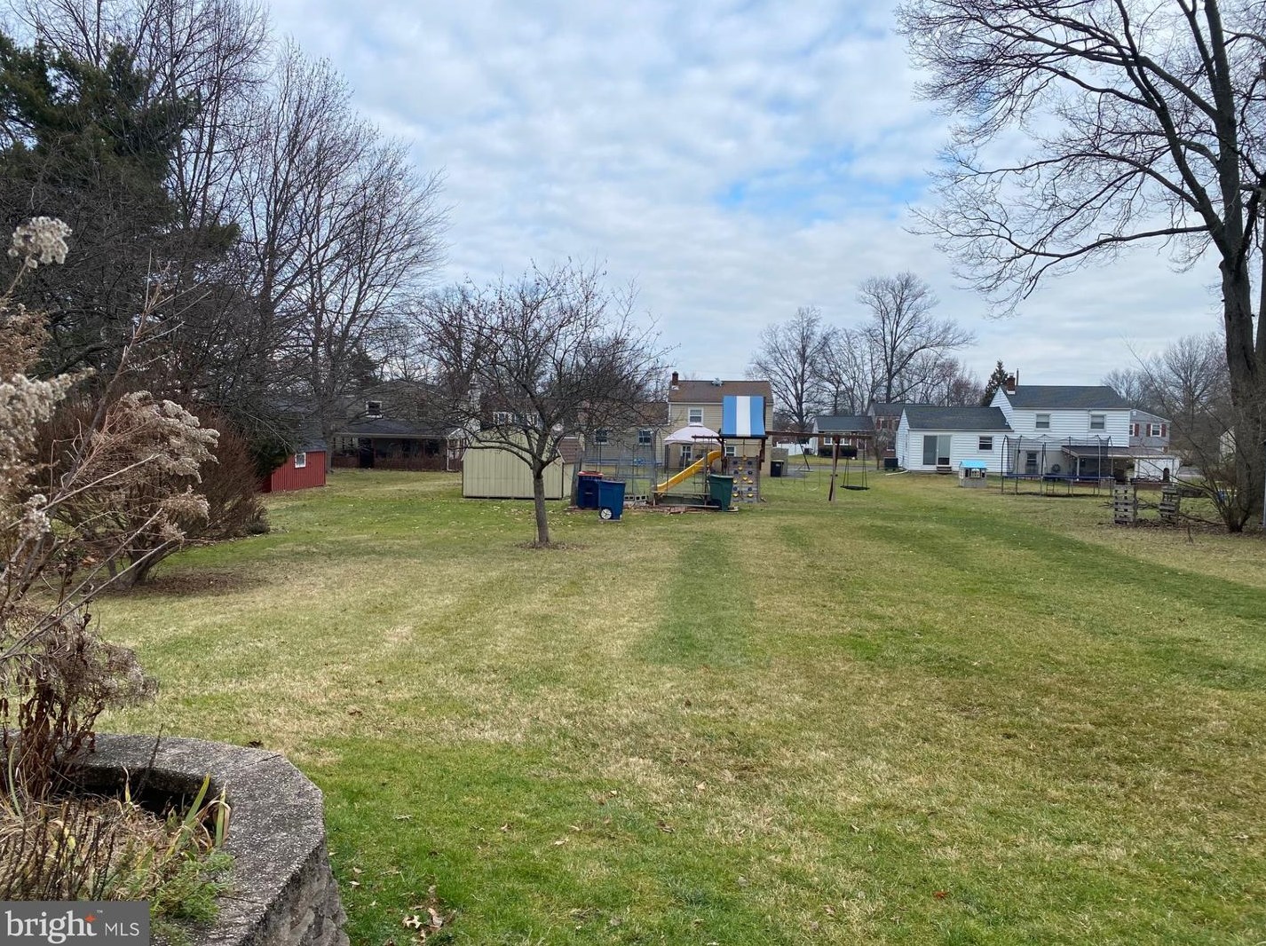 1113 Pinegrove Ave, Lansdale, PA 19446