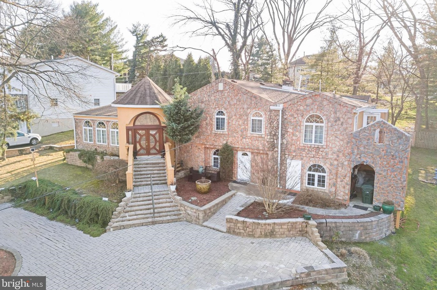 644 Moredon Rd, Huntingdon Valley, PA 19006