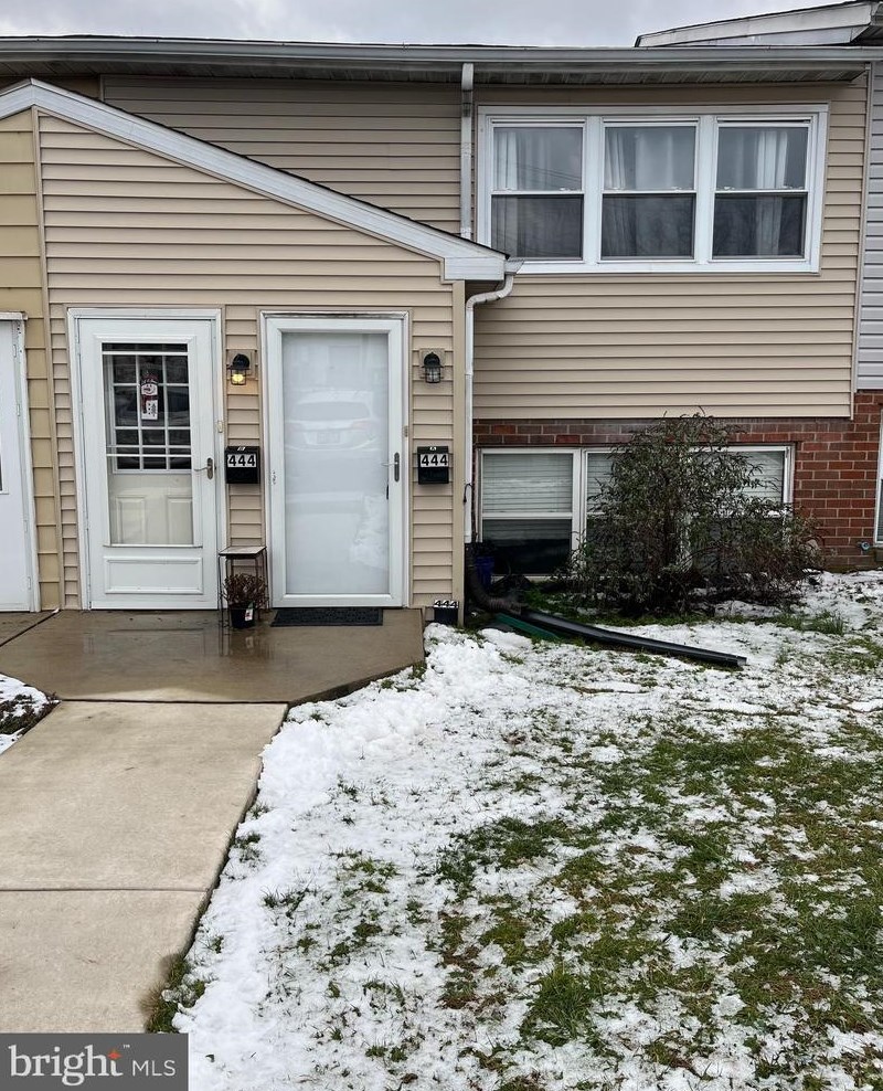 444 State St #a, East Greenville, PA 18041