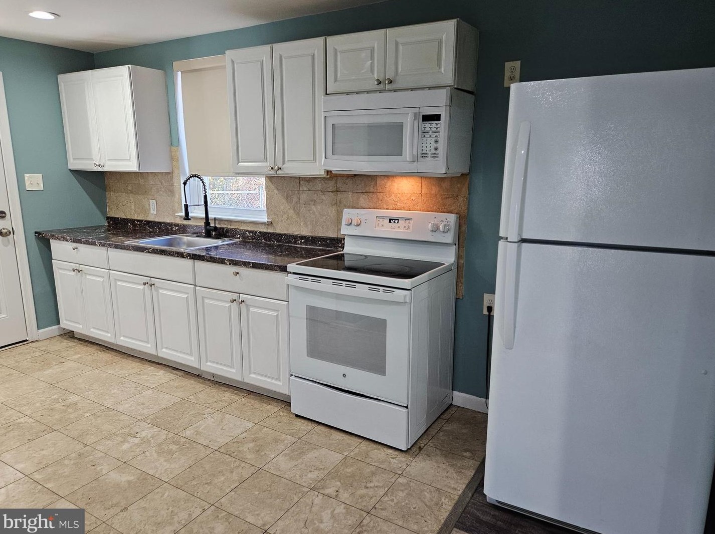 139 Musket Rd, Norristown PA  19406-3033 exterior
