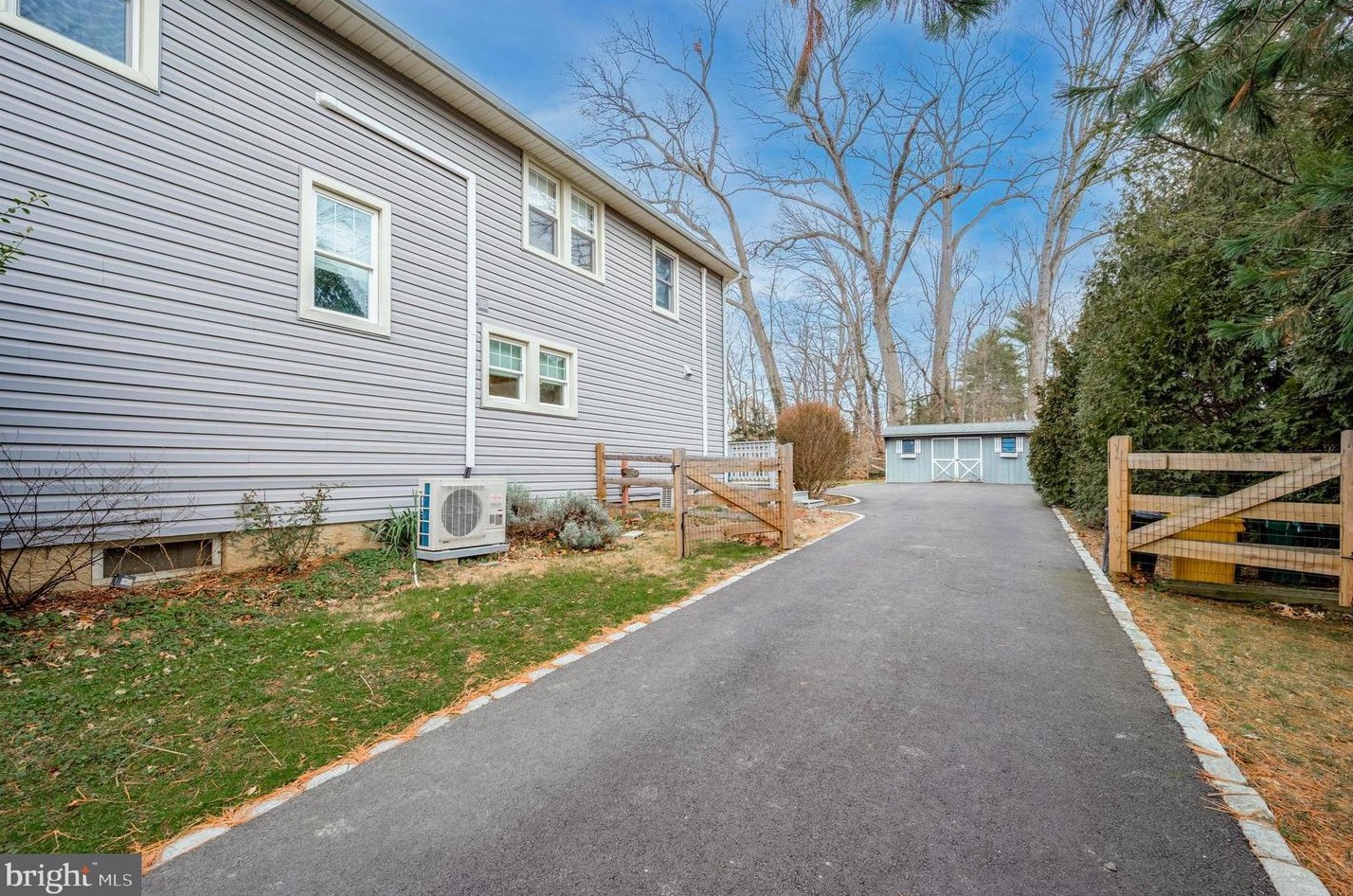 42 Jones Ave, Flourtown, PA 19031