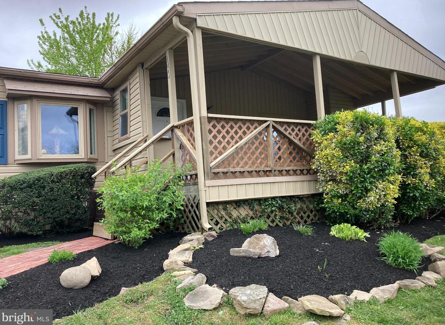 150 Springhouse Ct, North Wales, PA 19454