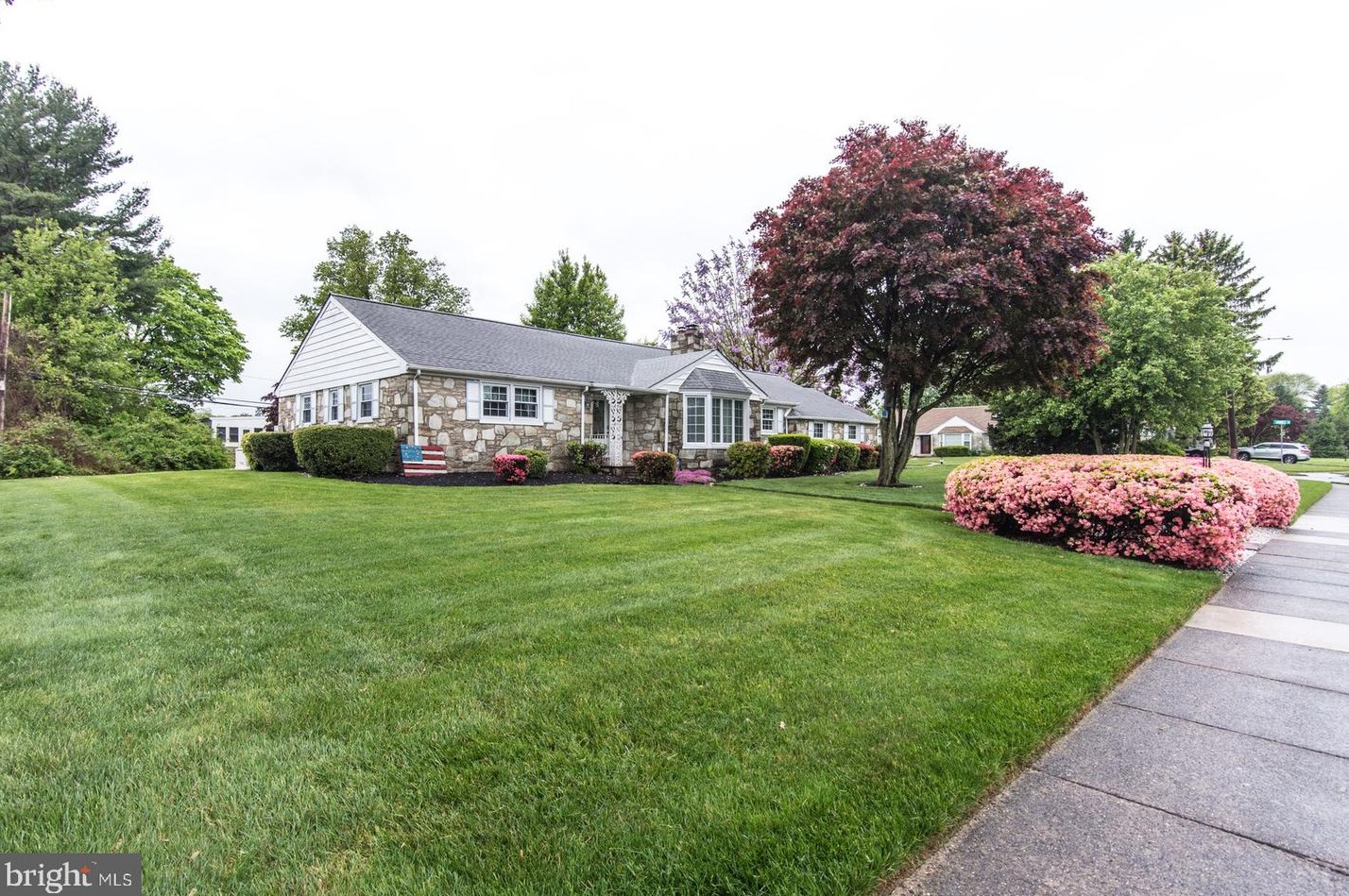 460 Leonard Rd, Huntingdon Valley, PA 19006-2370