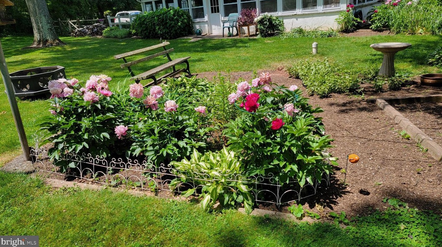 1160 Evansburg Rd, Collegeville PA  19426-1236 exterior