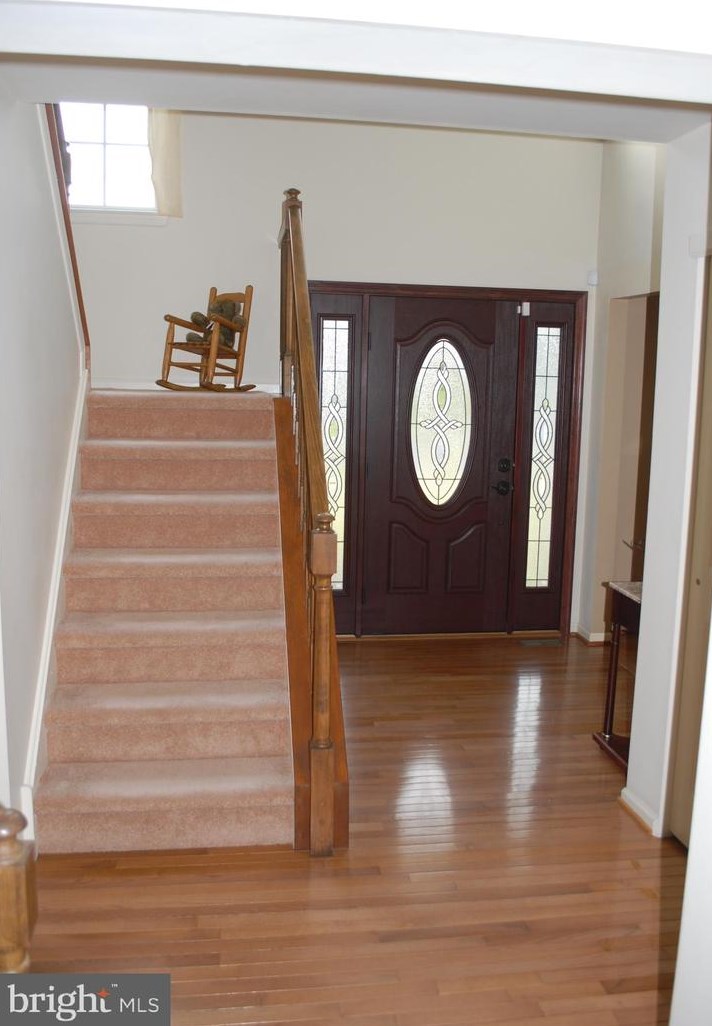 102 Simpson Ct, North Wales, PA 19454-4212