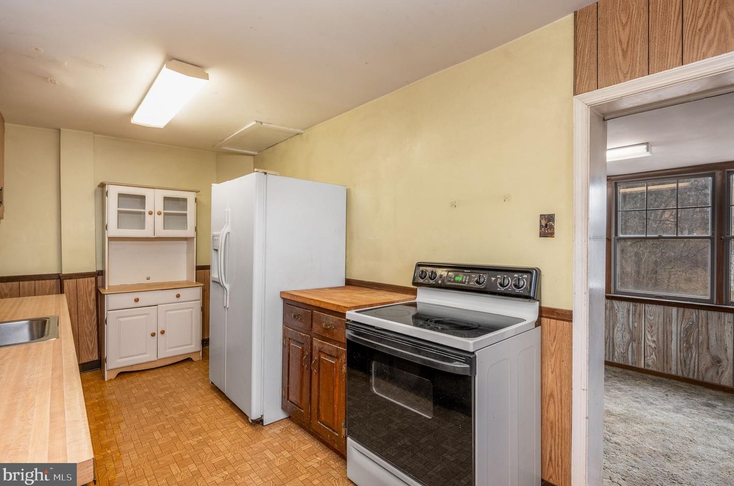 108 Mill Rd, Norristown PA  19401-1817 exterior