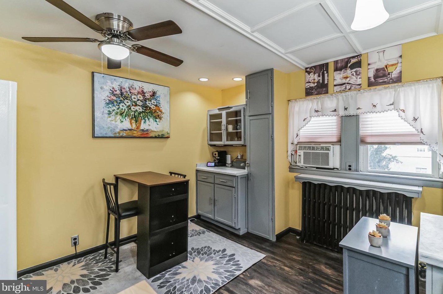 223 Blake Ave, Meadowbrook PA  19046-4210 exterior