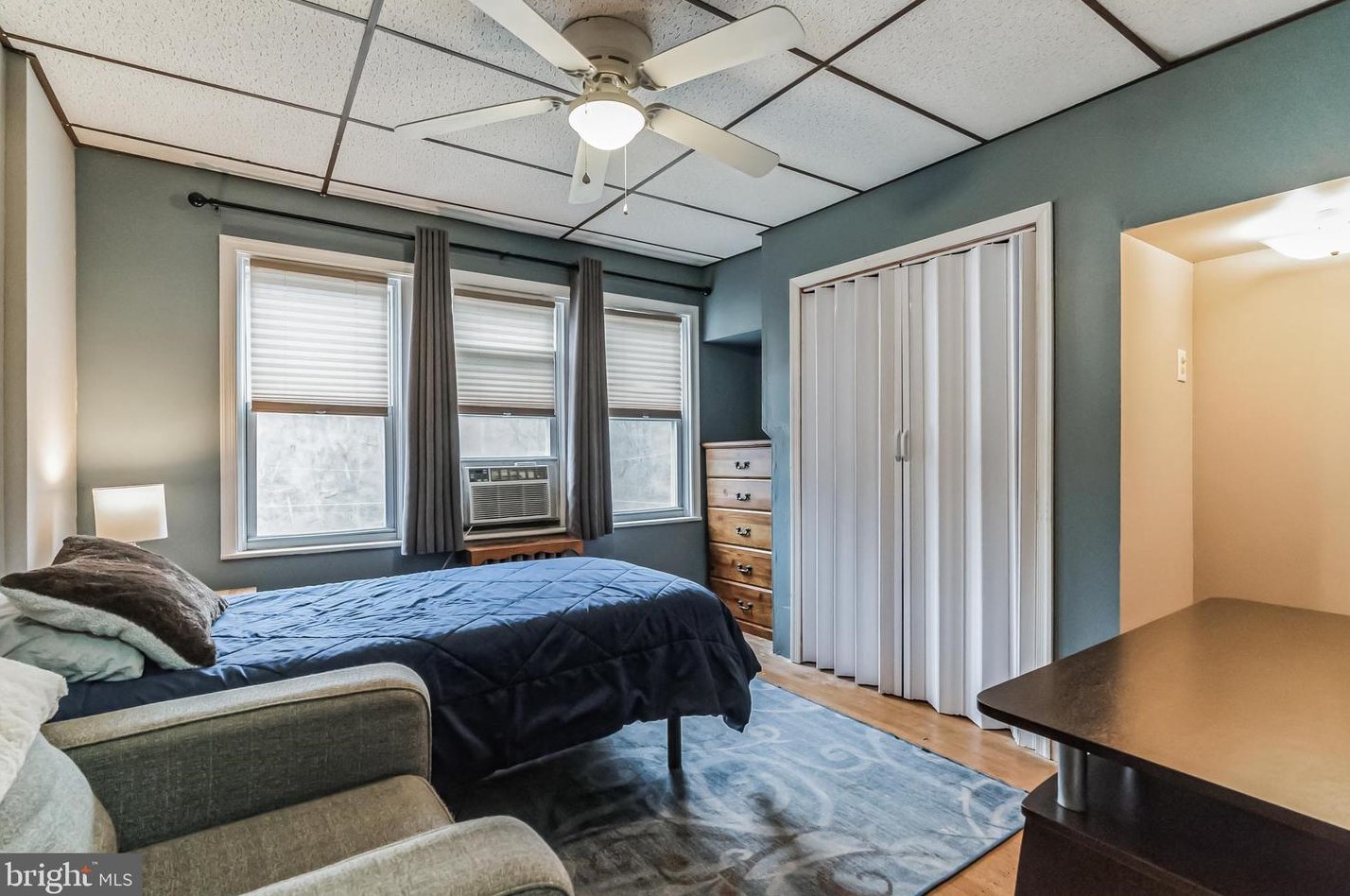 223 Blake Ave, Meadowbrook PA  19046-4210 exterior