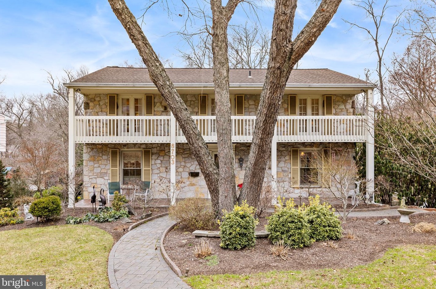 8703 Marshall Rd, Ardsley, PA 19038-7415