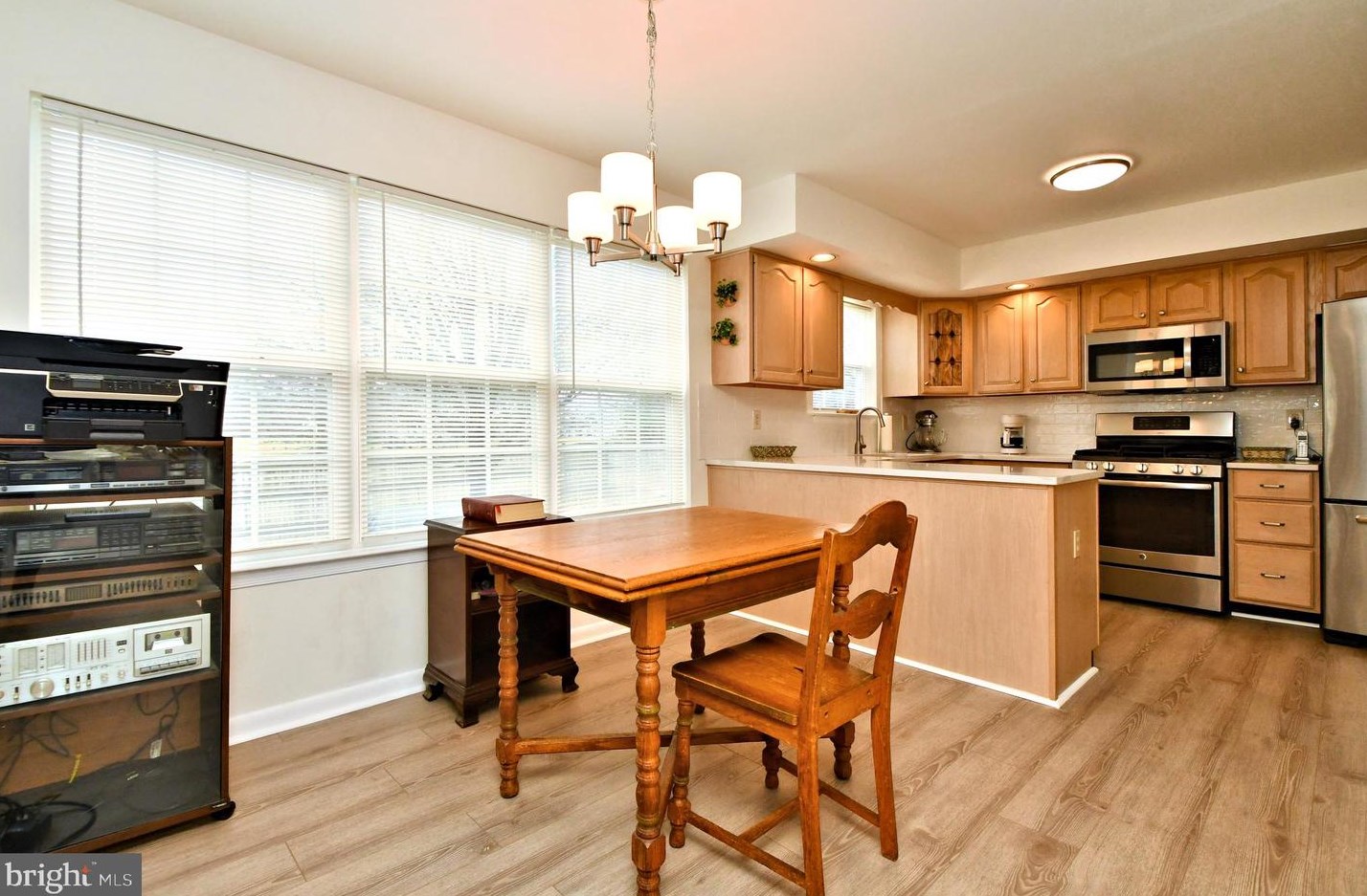 212 Brenton Cir, Harleysville PA  19438-2022 exterior