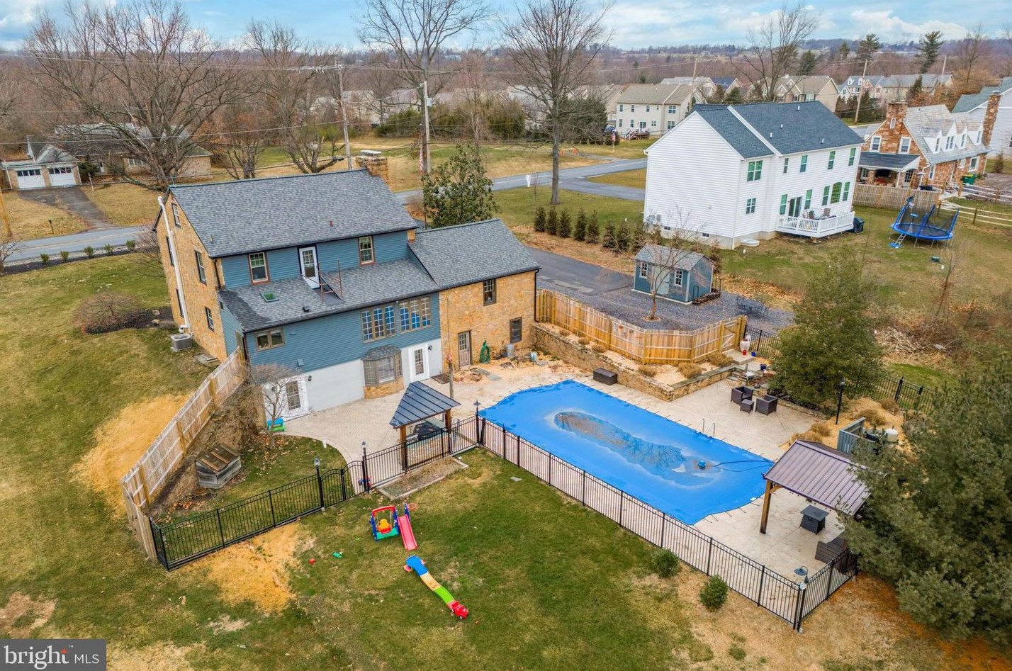3014 Whitehall Rd, Norristown, PA 19403-4403