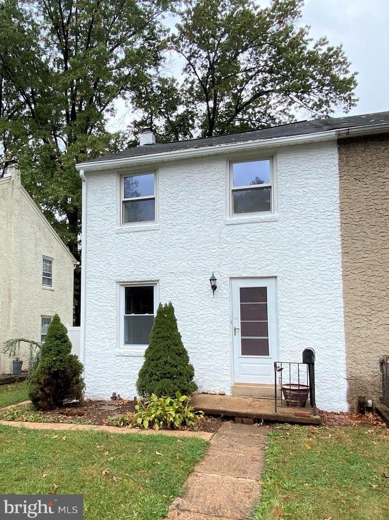 145 Sunrise Dr, Pottstown, PA 19464