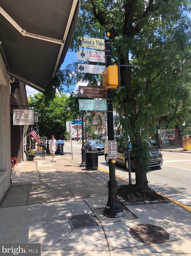 1 N Main St #2f, Prospectville, PA 19002