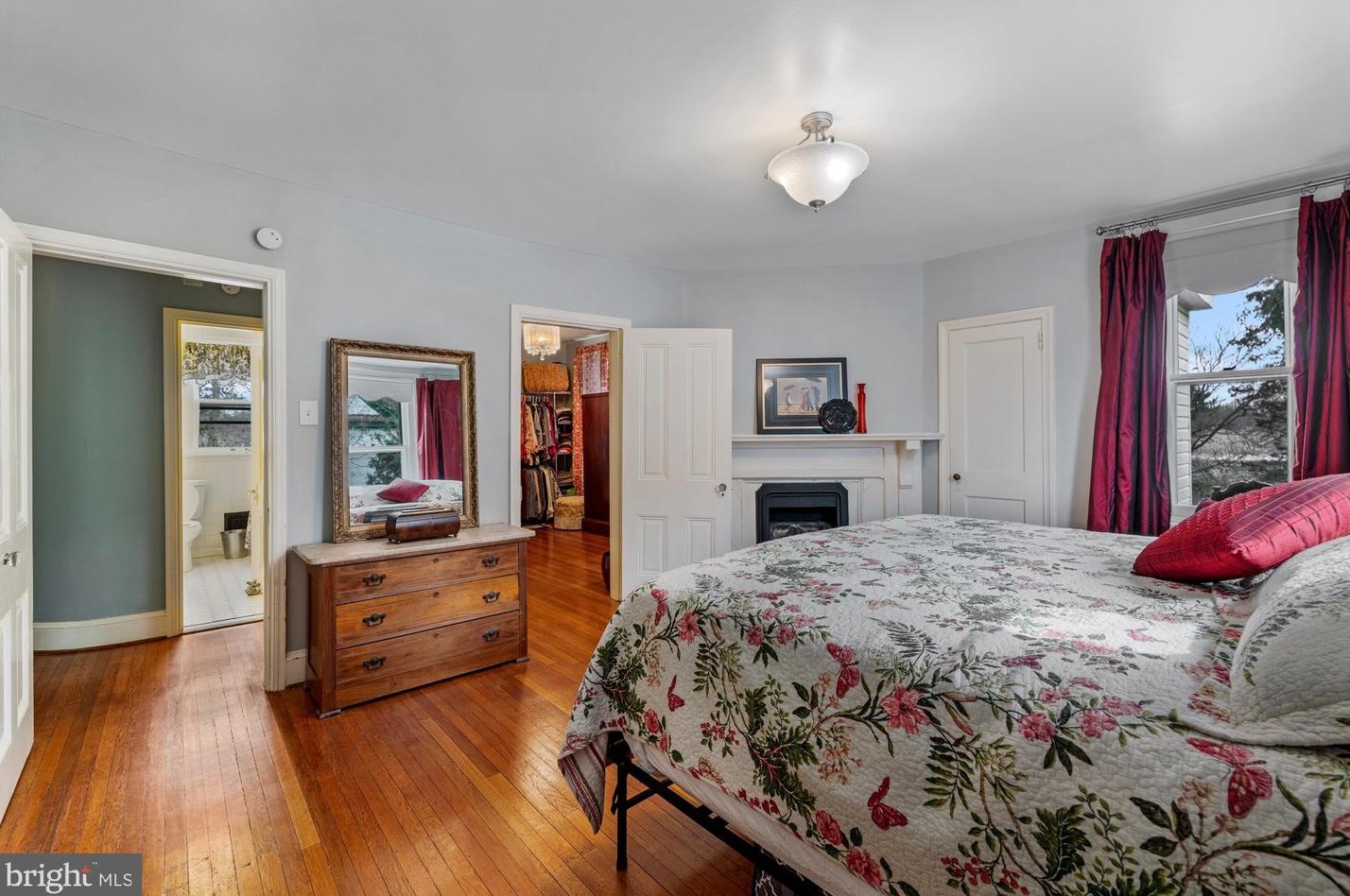 162 Fernbrook Ave, Wyncote PA  19095-1507 exterior