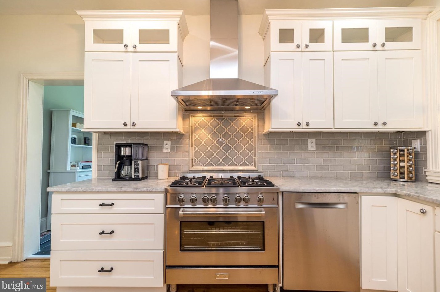 162 Fernbrook Ave, Wyncote PA  19095-1507 exterior