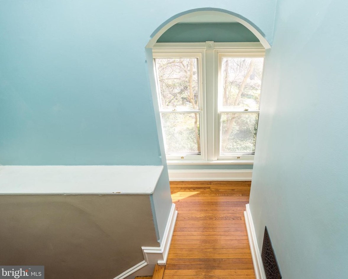 162 Fernbrook Ave, Wyncote PA  19095-1507 exterior