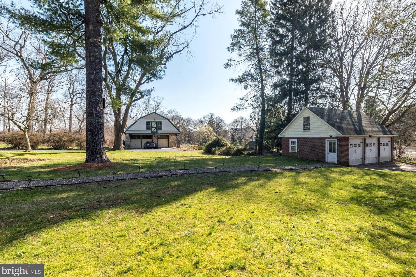 162 Fernbrook Ave, Wyncote PA  19095-1507 exterior