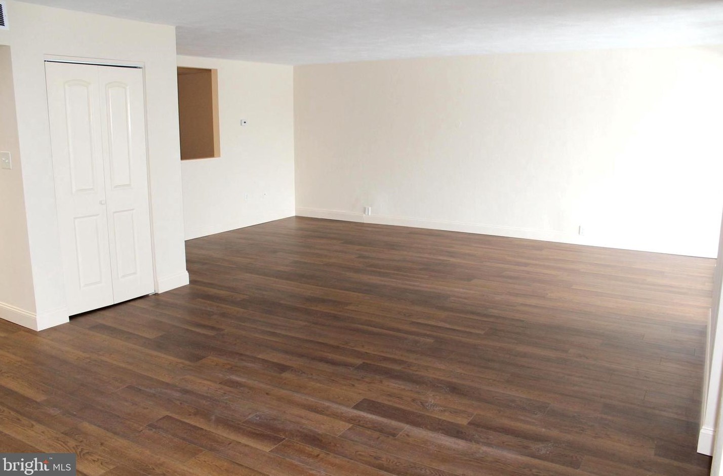 1421 Forest Ln, Collegeville, PA 19473