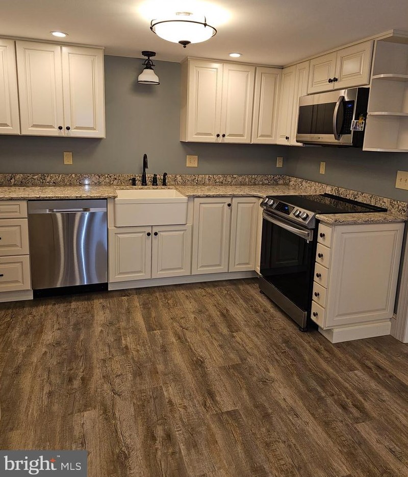 880 Mill Rd, Harleysville, PA 19438