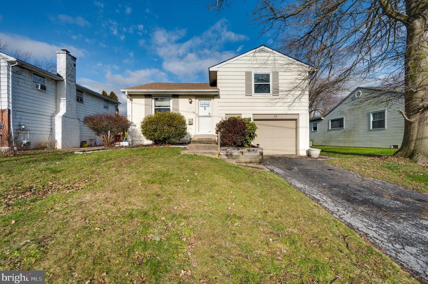 86 Pulaski St, Pottstown, PA 19464