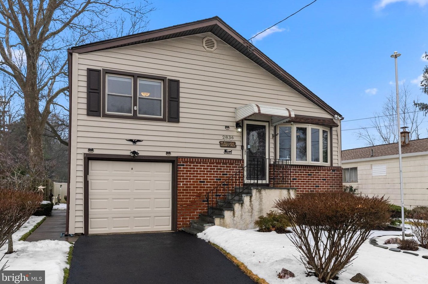2836 Carnation Ave, Willow Grove, PA 19090