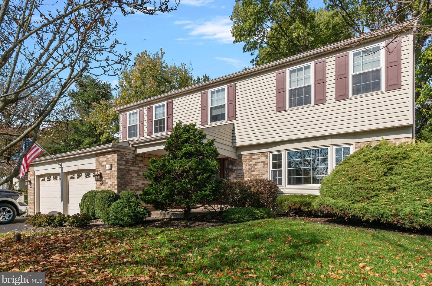 405 Lantern Ln, Lansdale, PA 19446