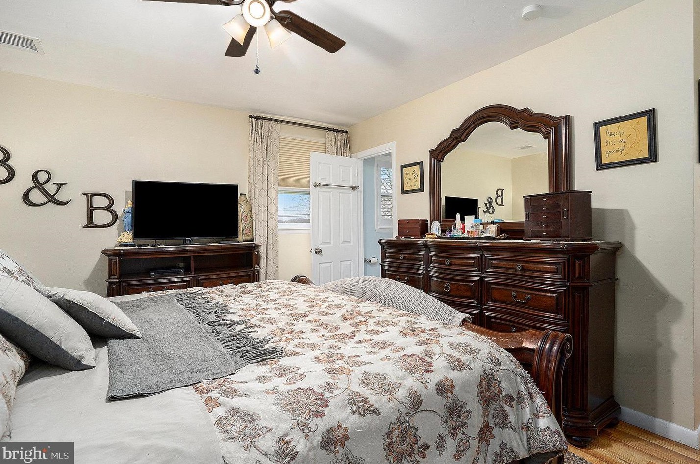 538 General Learned Rd, Norristown PA  19406-1606 exterior