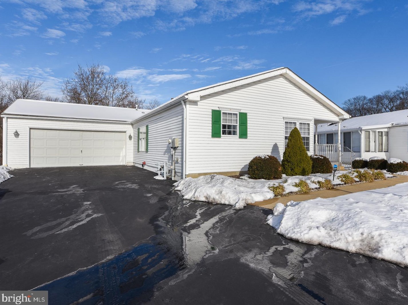 1114 Sweetheart Ln, North Wales, PA 19454-2359