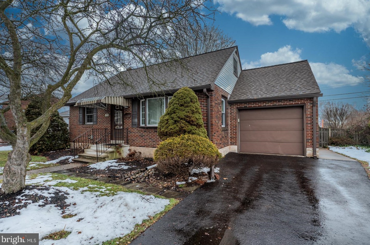 1515 Cherry Ln, Pottstown, PA 19464