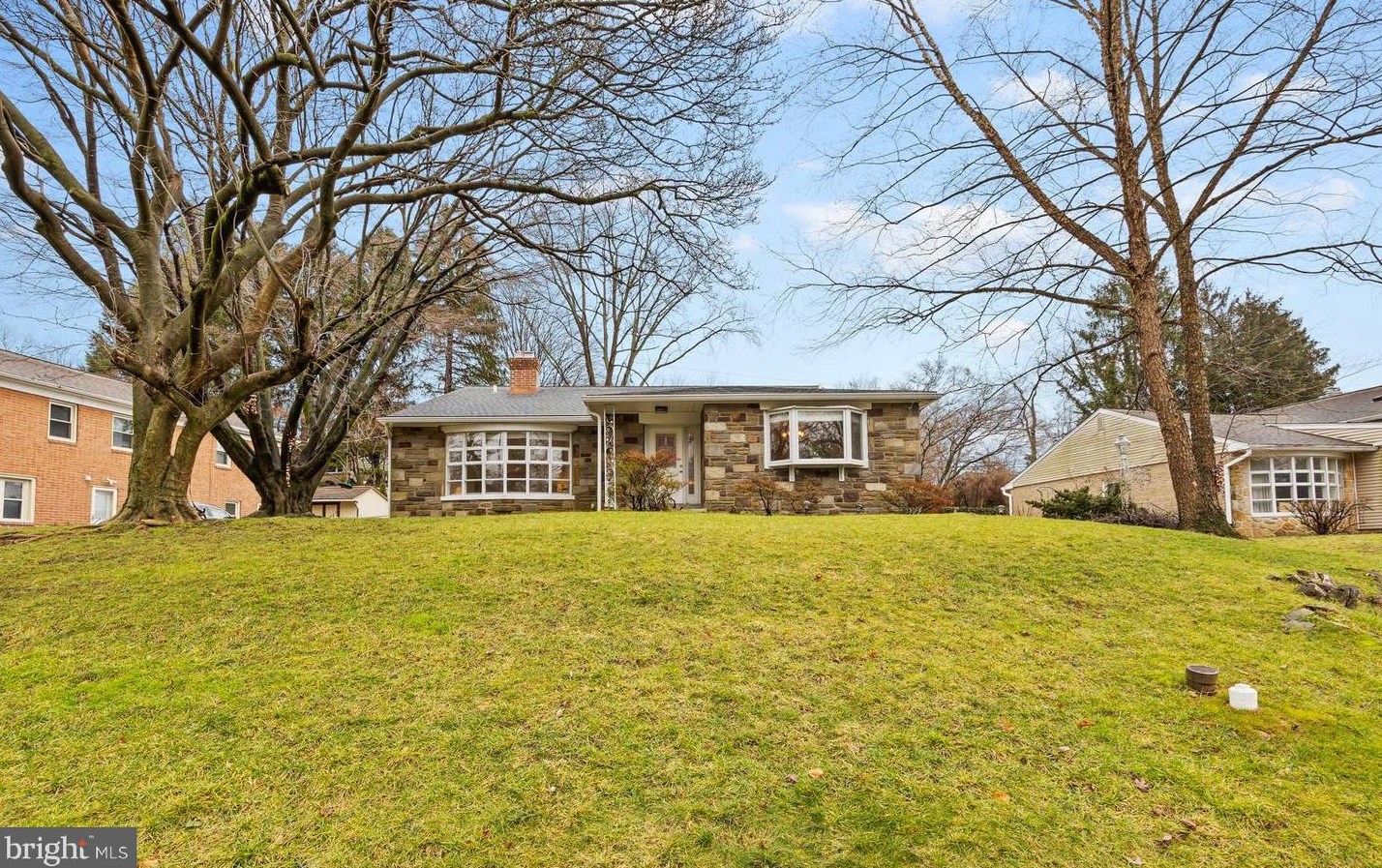 262 Wiltshire Rd, Penn Wynne, PA 19096-3333